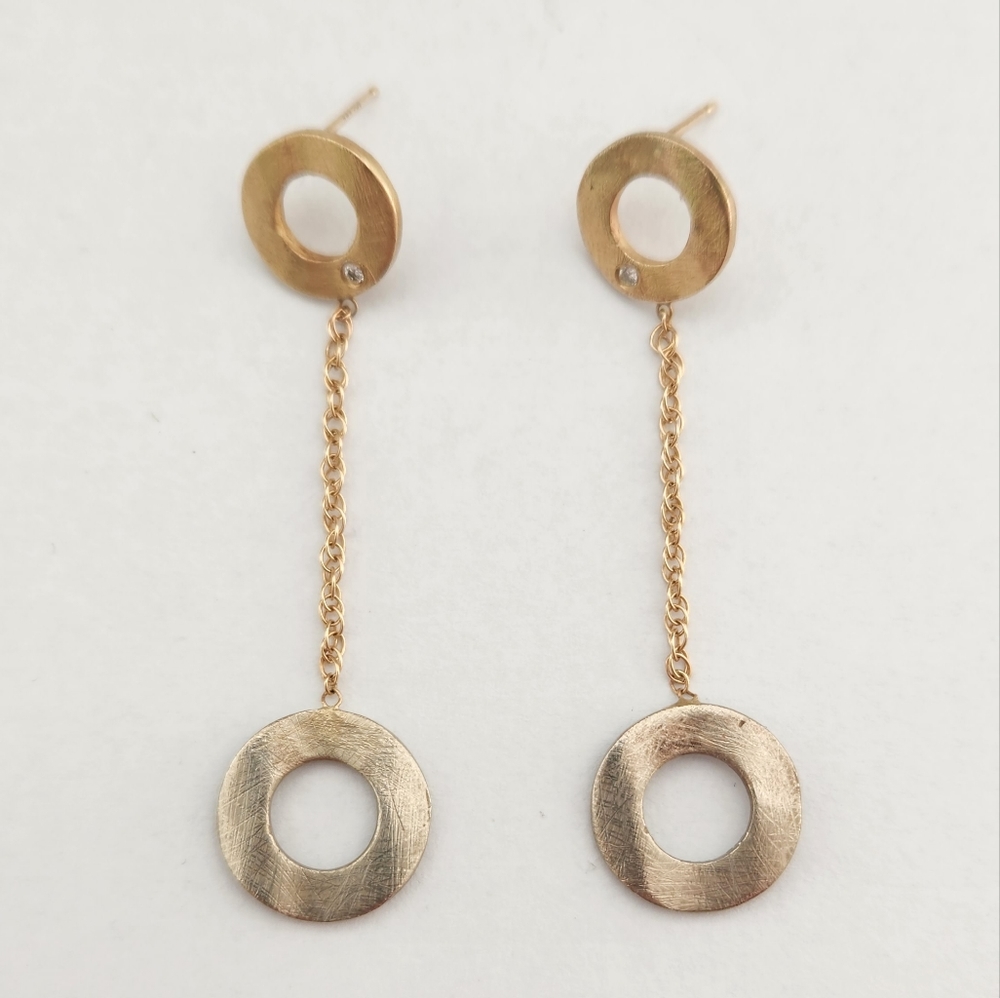 14K gold Earrings with Diamond Inset